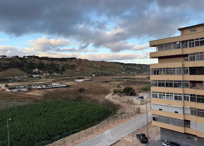 Sob Medida Solteiros Πανσιόν Costa de Caparica